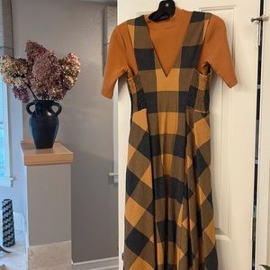 SPECIAL TODAY! -$25 price firm. Maeve dress maxi dress